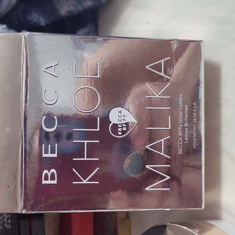 Becca highlighter
